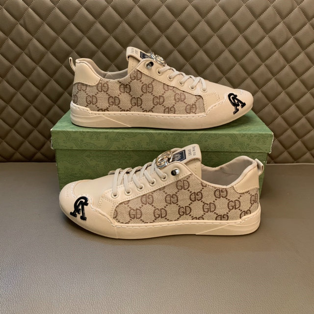 men gucci shoes-214